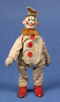 AYClownWhiteSuitR400R600.jpg (352495 bytes)